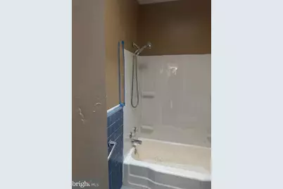 2449 Shirley Avenue, Baltimore, MD 21215 - Photo 125