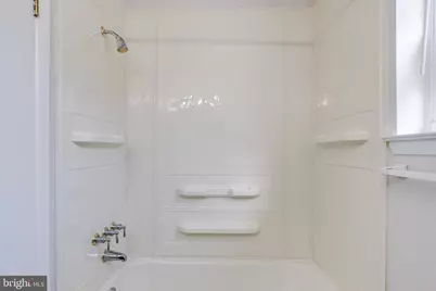 4410 Falls Bridge Drive #L, Baltimore, MD 21211 - Photo 25