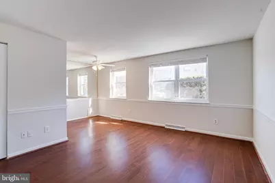 4410 Falls Bridge Drive #L, Baltimore, MD 21211 - Photo 5
