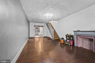 435 Ilchester Ave, Baltimore, MD 21218 - Photo 5