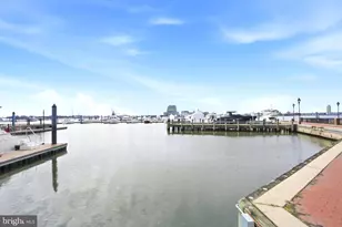 2612 Lighthouse Ln, Baltimore, MD 21224 - Photo 9