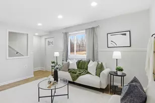 3917 Stokes Dr, Baltimore, MD 21229 - Photo 3