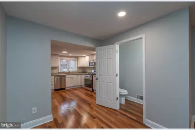 915 S Bouldin Street, Baltimore, MD 21224 - Photo 9