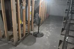 627 S Pulaski St, Baltimore, MD 21223 - Photo 3