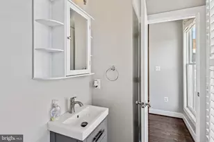 19 S Regester St, Baltimore, MD 21231 - Photo 9