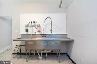 31 S Arlington Avenue, Baltimore, MD 21223 - Photo 23