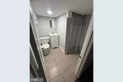 2940 E Fayette Street E, Baltimore, MD 21224 - Photo 15