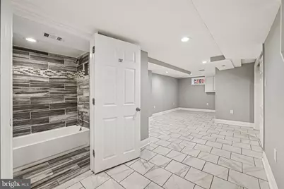 38 Upmanor Road, Baltimore, MD 21229 - Photo 25