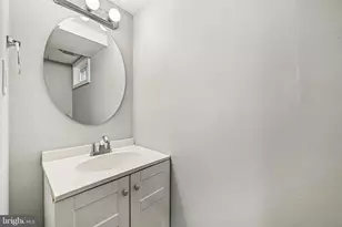 38 Upmanor Rd, Baltimore, MD 21229 - Photo 31