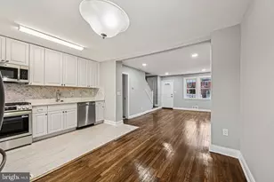 38 Upmanor Rd, Baltimore, MD 21229 - Photo 9