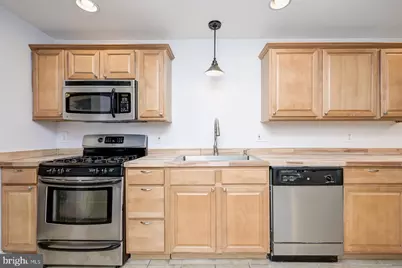 23 N Patterson Park Avenue, Baltimore, MD 21231 - Photo 17