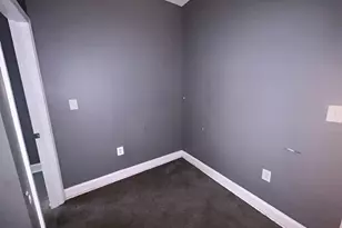 207 S Pulaski St, Baltimore, MD 21223 - Photo 11