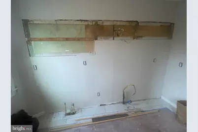 3306 W Franklin Street, Baltimore, MD 21229 - Photo 5