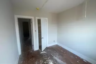 3306 W Franklin St, Baltimore, MD 21229 - Photo 9