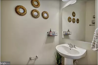 4515 Maple Wood Drive, Baltimore, MD 21229 - Photo 11