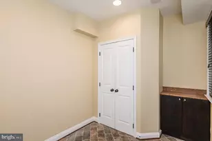 837 S Montford Ave S, Baltimore, MD 21224 - Photo 21