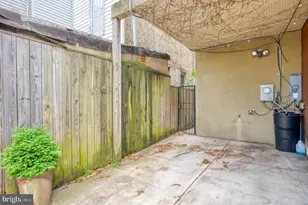 837 S Montford Ave S, Baltimore, MD 21224 - Photo 41