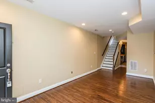 837 S Montford Ave S, Baltimore, MD 21224 - Photo 9