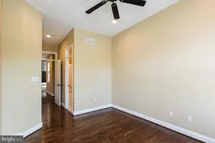 837 S Montford Ave S, Baltimore, MD 21224 - Photo 27