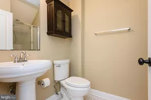 837 S Montford Ave S, Baltimore, MD 21224 - Photo 33