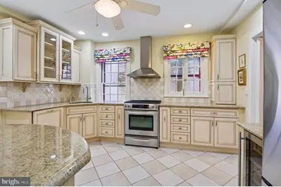 230 Stony Run Lane #2A, Baltimore, MD 21210 - Photo 11