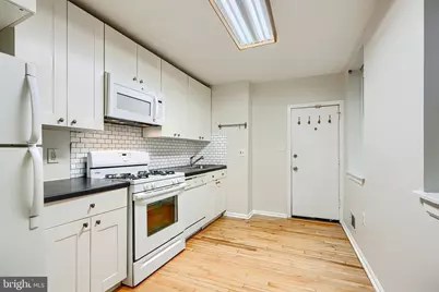 327 S Fremont Avenue, Baltimore, MD 21230 - Photo 15