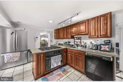 225 - 227 W Read Street, Baltimore, MD 21201 - Photo 11