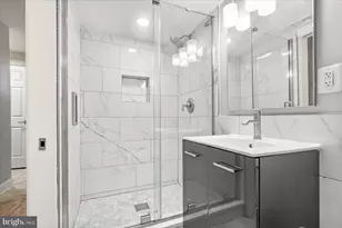 2428 McCulloh St, Baltimore, MD 21217 - Photo 31