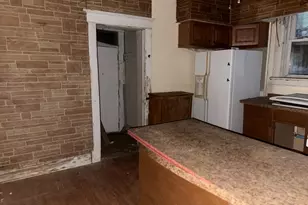 2 Benkert Ave, Baltimore, MD 21229 - Photo 3