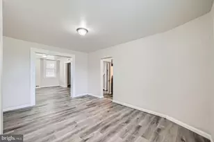 118 N Hilton St, Baltimore, MD 21229 - Photo 9