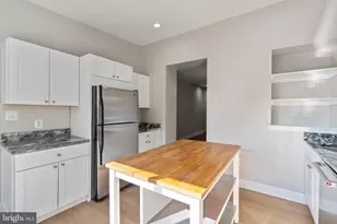 3819 Roland Ave, Baltimore, MD 21211 - Photo 11