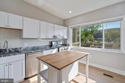 3819 Roland Avenue, Baltimore, MD 21211 - Photo 5