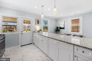 101 N Kossuth St, Baltimore, MD 21229 - Photo 11