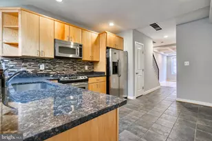 214 Regester Street S, Baltimore, MD 21231 - Photo 9