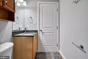 214 Regester Street S, Baltimore, MD 21231 - Photo 25