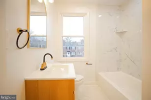 241 Medwick Garth E, Baltimore, MD 21228 - Photo 17