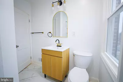 241 Medwick Garth E, Baltimore, MD 21228 - Photo 15