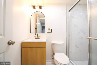 241 Medwick Garth E, Baltimore, MD 21228 - Photo 35