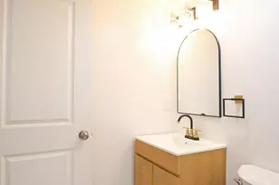 241 Medwick Garth E, Baltimore, MD 21228 - Photo 37