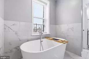 5 E 27th St, Baltimore, MD 21218 - Photo 45