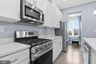 5 E 27th St, Baltimore, MD 21218 - Photo 15