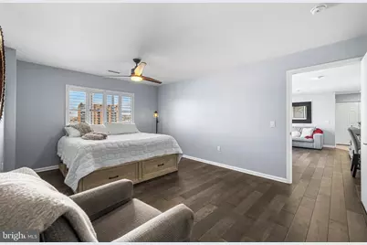 2702 Lighthouse Point E #720, Baltimore, MD 21224 - Photo 15