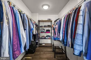 2702 Lighthouse Point E, Baltimore, MD 21224 - Photo 19