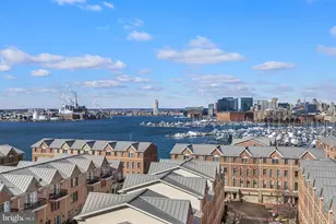 2702 Lighthouse Point E, Baltimore, MD 21224 - Photo 3