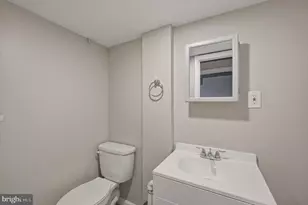 3827 Glenarm Ave, Baltimore, MD 21206 - Photo 21