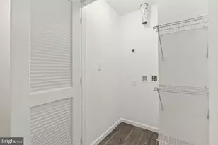 1329 N Fulton Ave, Baltimore, MD 21217 - Photo 9