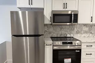 3923 Roland Ave, Baltimore, MD 21211 - Photo 7