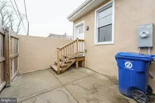 3042 E Monument St, Baltimore, MD 21205 - Photo 41