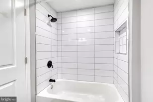 635 S Lehigh St, Baltimore, MD 21224 - Photo 13