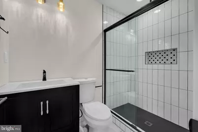 2418 E Chase Street, Baltimore, MD 21213 - Photo 19